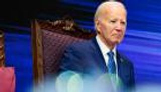 مصير بايدن بين يدي هؤلاء الديمقراطيين.. تعرف عليهم