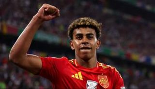 لامين يامال 