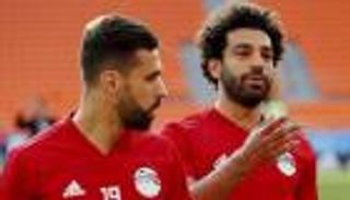 عبدالله السعيد يورط محمد صلاح مع الجماهير (صورة)