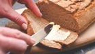 استبدال الزبدة بالزيوت النباتية.. دهون الدم تبوح بأسرار الفوائد الصحية