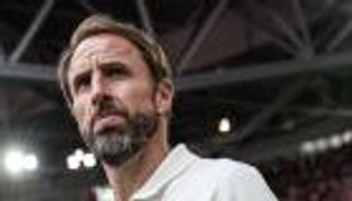 موقف يونايتد وعرض مفاجئ.. ماذا ينتظر ساوثغيت بعد حقبة إنجلترا؟