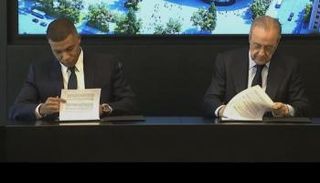 كيليان مبابي وبيريز