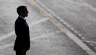 «سفينة» اليسار الفرنسي تغرق في «بحر الخلافات».. من يكون رئيس الوزراء؟