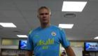 «قطع الأشجار» يعيد هالاند مصاباً إلى مانشستر سيتي (فيديو)