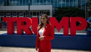 ألينا حبة محامية ترامب