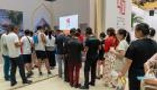 إقبال كبير على مهرجان الصداقة «الإماراتي-الصيني» في تشينغداو