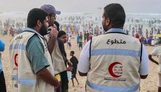 جهود الإمارات الإنسانية تتواصل باليمن