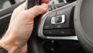 ماذا تفعل عند تعطل مثبت السرعة في سيارتك؟