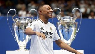 كيليان مبابي لاعب ريال مدريد