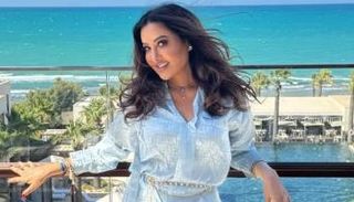 الفنانة لطيفة