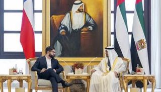 الشيخ محمد بن زايد آل نهيان مع رئيس تشيلي