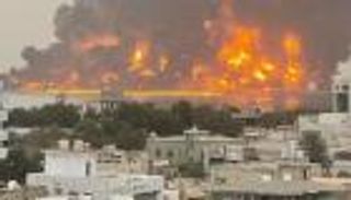 الحوثي «بين نارين».. ترقب الرد على غارات إسرائيل يشل هجمات البحر الأحمر