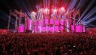 صواريخ قاتلة «تضرب» تامر حسني وأصالة وهيفاء في لبنان