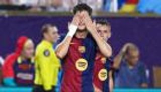 بديل ليفاندوفسكي.. هل يكون باو فيكتور مفاجأة برشلونة في الكلاسيكو؟