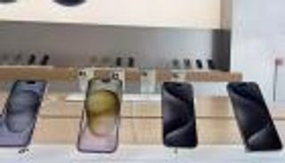 Apple Intelligence.. مصير آيفون وأبل رهن مفترق طرق