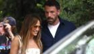 جينيفر لوبيز وبن أفليك.. النجمة غاضبة وتشعر بـ«الإهانة»