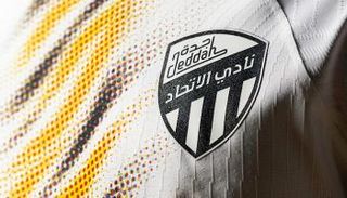 قميص الاتحاد الاحتياطي لموسم 2024-2025