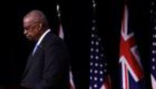 «لن نتسامح».. أوستن يعلق على استهداف قاعدة عين الأسد في العراق