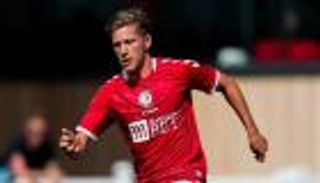 خوفا من كارثة.. حماية إنجليزية لـ«محرز الجديد»