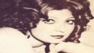 نادية الجندي بـ«لوك شبابي مذهل» (صور)