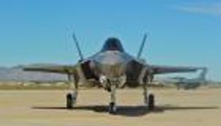 رويترز: واشنطن تقرر استئناف تصدير الأسلحة الهجومية للسعودية