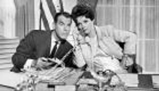 Kisses for My President.. عندما تتنحى رئيسة أمريكا لأنها «حامل»