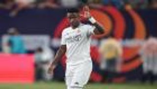 رغم تقارير رفضه.. مفاجأة بشأن موقف فينيسيوس من عرض المليار يورو
