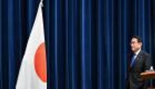 رئيس وزراء اليابان يعتزم التنحي.. والإعلان خلال ساعات