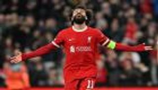 بينهم ثلاثي جديد.. 7 لاعبين عرب يغزون ملاعب الدوري الإنجليزي