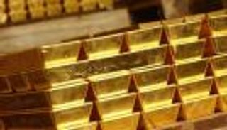 سعر الذهب اليوم.. «الثمين» يتراجع أمام معضلة «التضخم والفائدة»