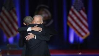 بايدن وأوباما