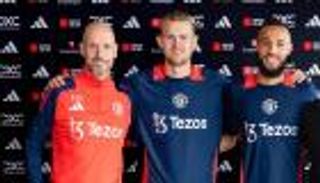 5 صفقات في عامين.. تين هاغ يرد جميل أياكس بأموال طائلة