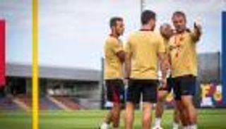 رحيل محير.. ألكانتارا يغادر برشلونة بعد 30 يوما