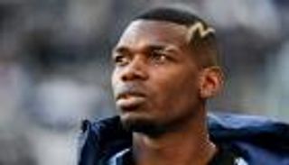 يعيش في بيت رونالدو.. بوغبا يبيع قصره لمواجهة الإيقاف