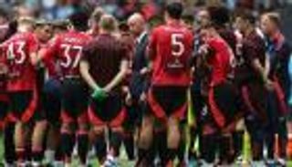 نجم مانشستر يونايتد يعتذر لمدربي فانتازي الدوري الإنجليزي