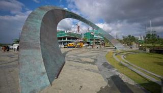 مبان قيد الإنشاء بعاصمة إندونيسيا المستقبلية