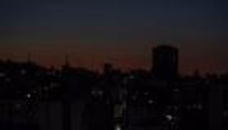 الظلام الدامس يخيم على لبنان.. انقطاع تام للكهرباء لنقص إمدادات الطاقة