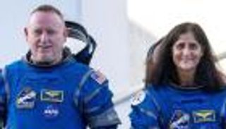 سونيتا وباري رائدا الفضاء العالقان.. من 8 أيام إلى نهاية غير معلومة (القصة الكاملة)