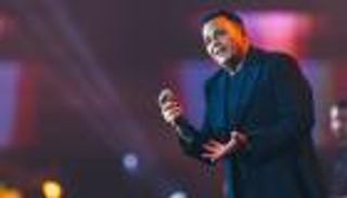 بعد التعدي على الطبيب.. شقيق محمد فؤاد يصل المحكمة