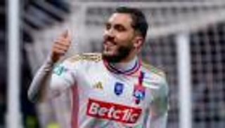 قرار صادم.. شرقي يرفض عرض البريميرليغ في أسبوع الميركاتو الأخير