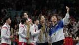 حمم السياسة تضرب الرياضة.. معاقبة لاعبين بكوريا الشمالية بسبب ابتسامة