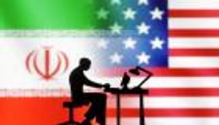 «القطة الفاتنة» الإيرانية.. من اصطياد الجواسيس إلى انتخابات أمريكا