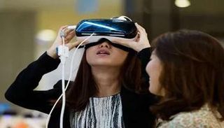 نظارة للواقع الافتراضي - صورة أرشيفية