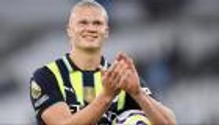 برقم 22.. إحصائية مرعبة لهالاند في الدوري الإنجليزي