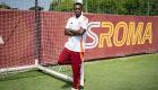 التفوق على محمد صلاح.. تحدي سعود عبدالحميد في روما