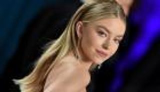 سيدني سويني «متشوقة».. مغامرات جديدة لـ«كاسي المجنونة»