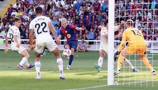 برشلونة وريال بلد الوليد