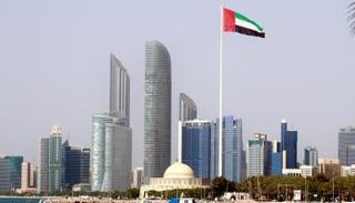 انتعاش نمو القطاع الخاص غير النفطي بالإمارات في أغسطس