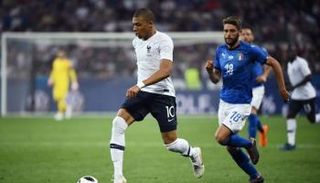 بث مباشر مباراة فرنسا وإيطاليا