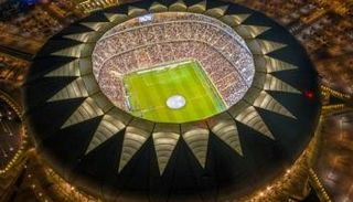 ملعب الجوهرة المشعة